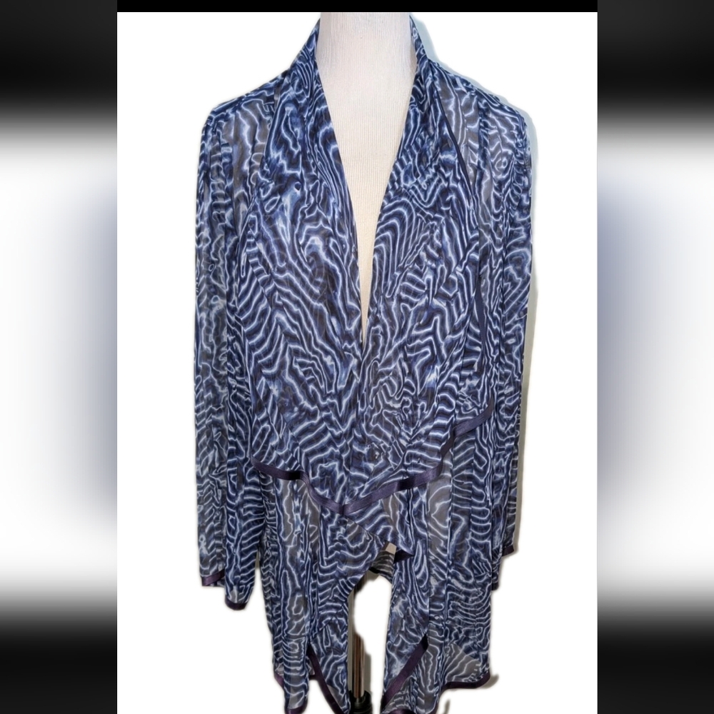 Maggie Shepherd Australia Shear Geometric Jacket Blue Medium